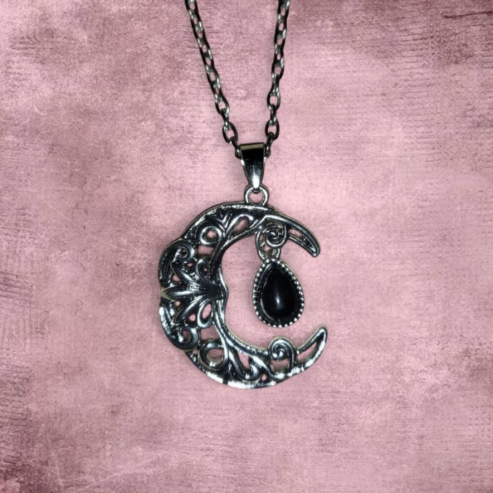 ꧁ᬊᬁ whimsigoth silver moon necklace ᬊ᭄꧂ - Picture 3 of 7